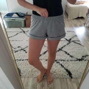 Venus lounge short